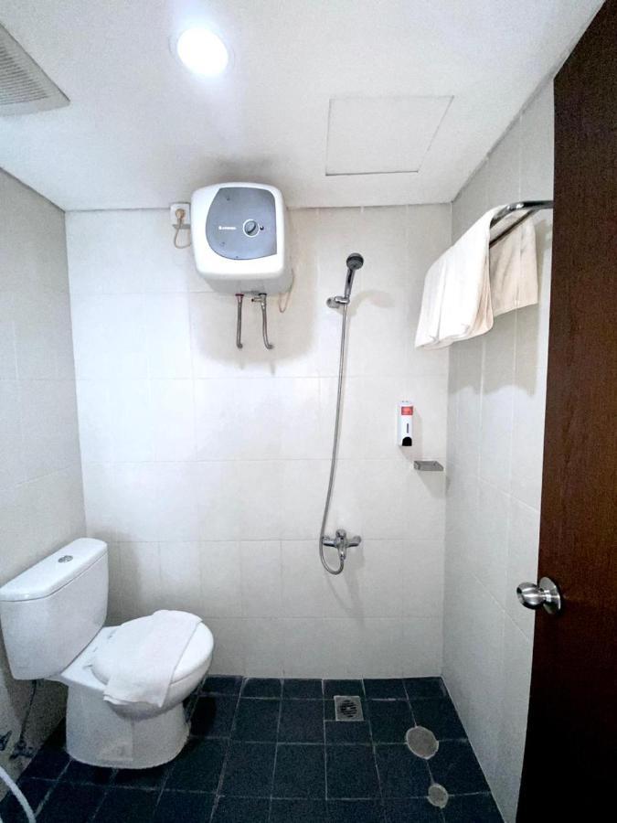 Skyland City Hotel Jatinangor Cilimus Экстерьер фото
