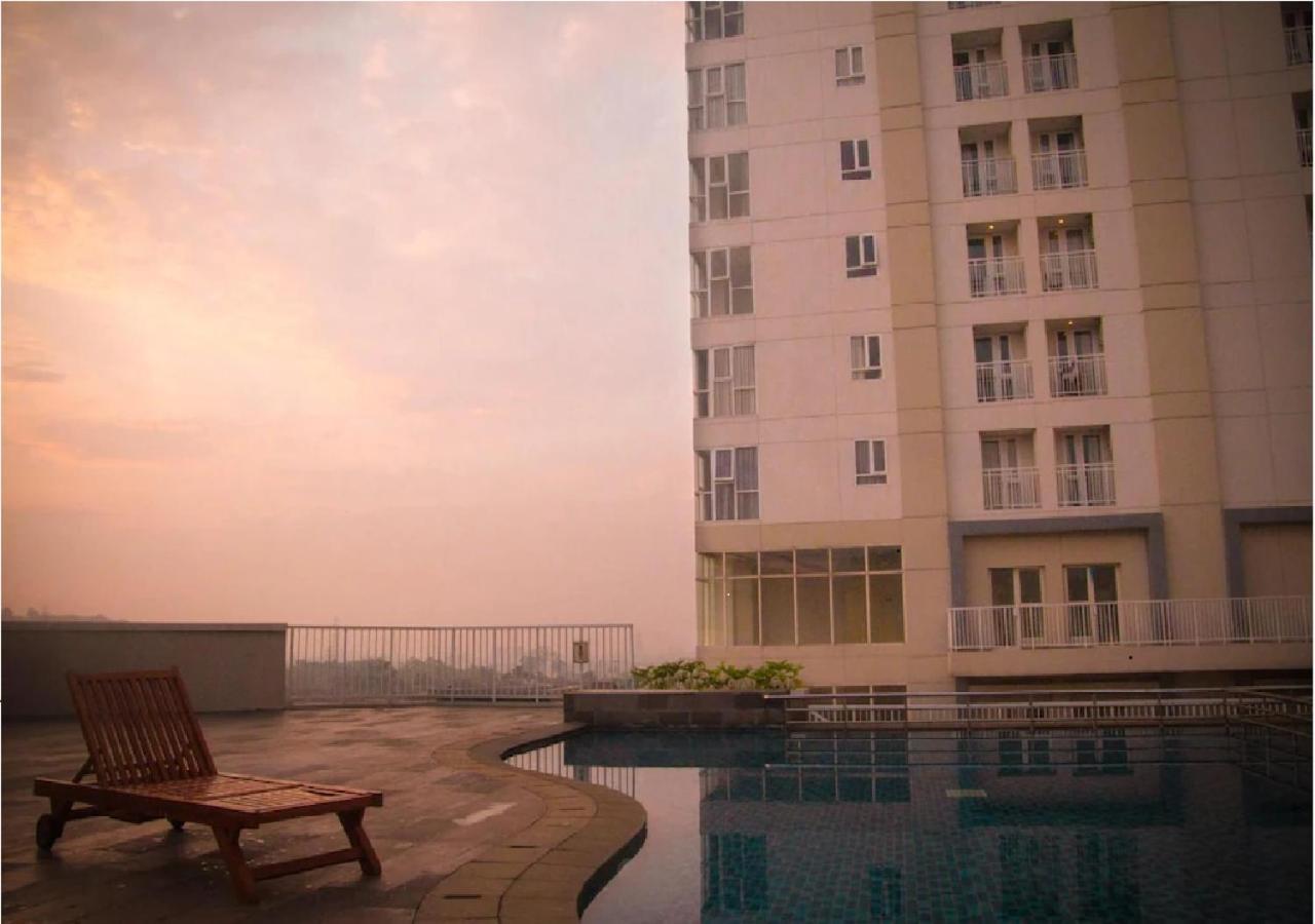 Skyland City Hotel Jatinangor Cilimus Экстерьер фото